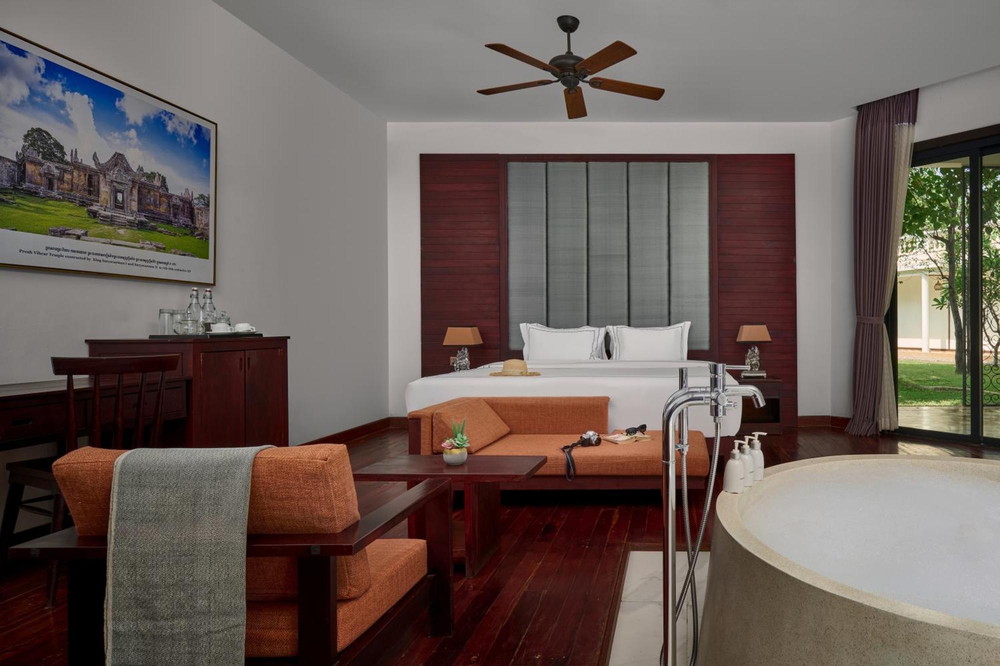 The Embassy Angkor & 5* Siem Reap