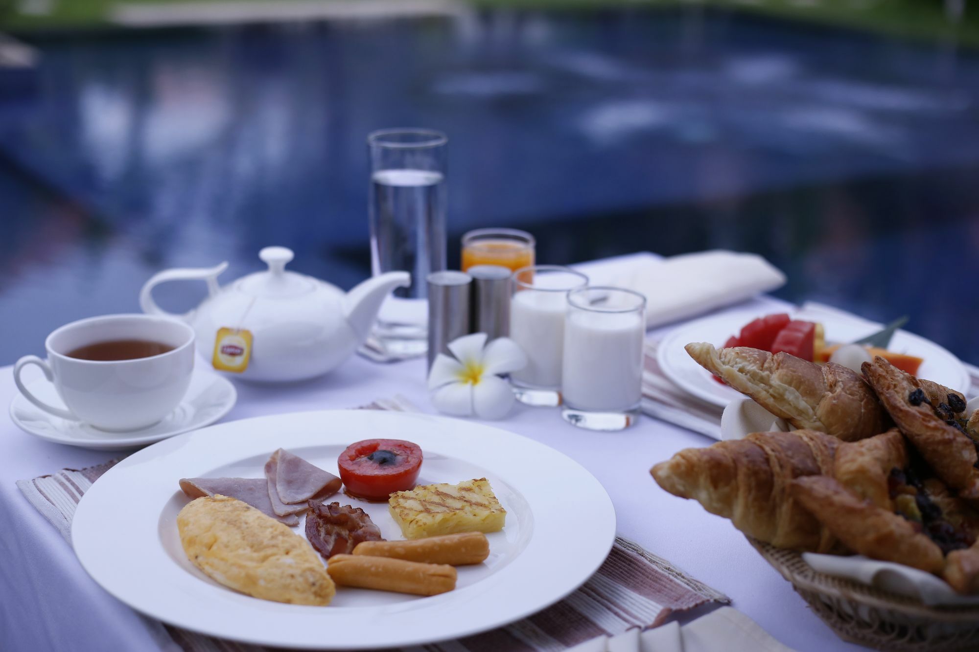The Embassy Angkor & Resort 5*