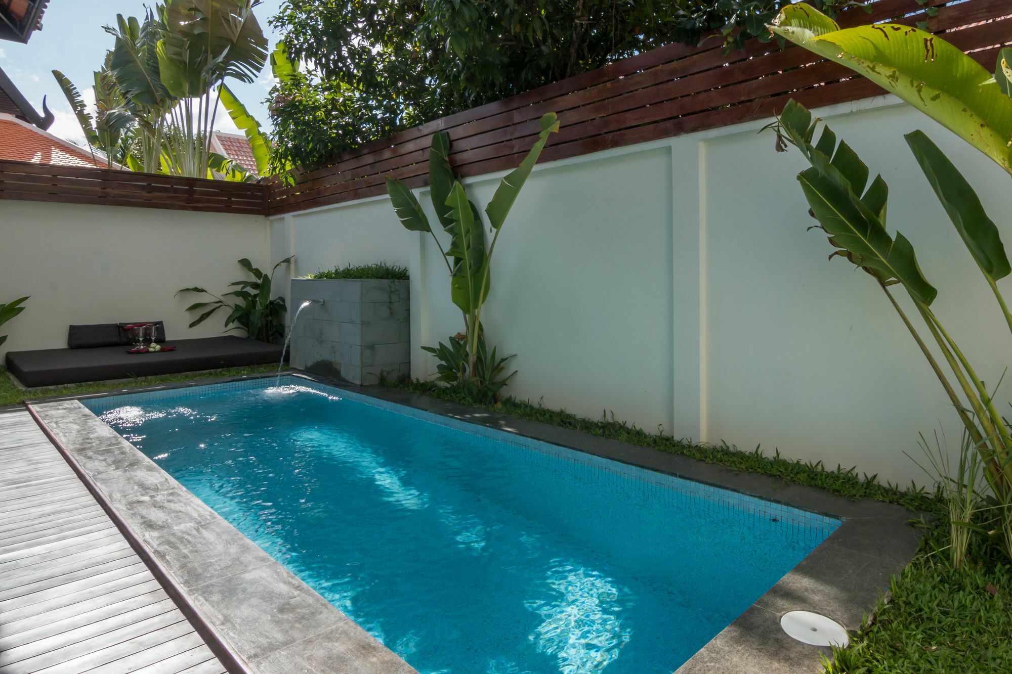 Resort The Embassy Angkor & Ciudad de Siem Riep